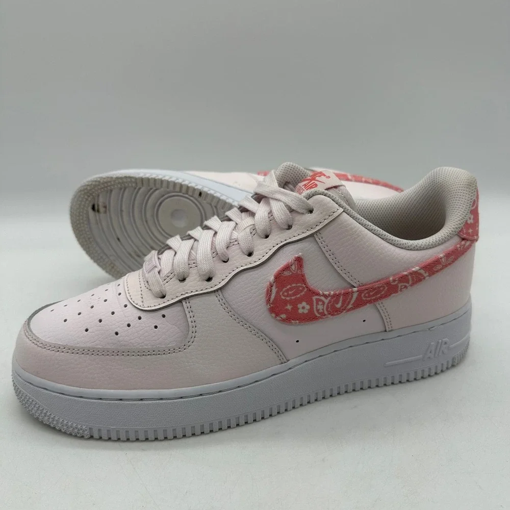 Nike FD1448-664 Womens Size 11 Pearl Pink Air Force 1 Low Pink Paisley Sneakers